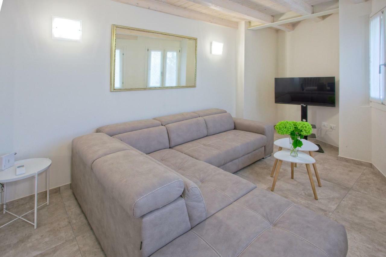 Casa Vacanze Marconi 22 Мароне Экстерьер фото